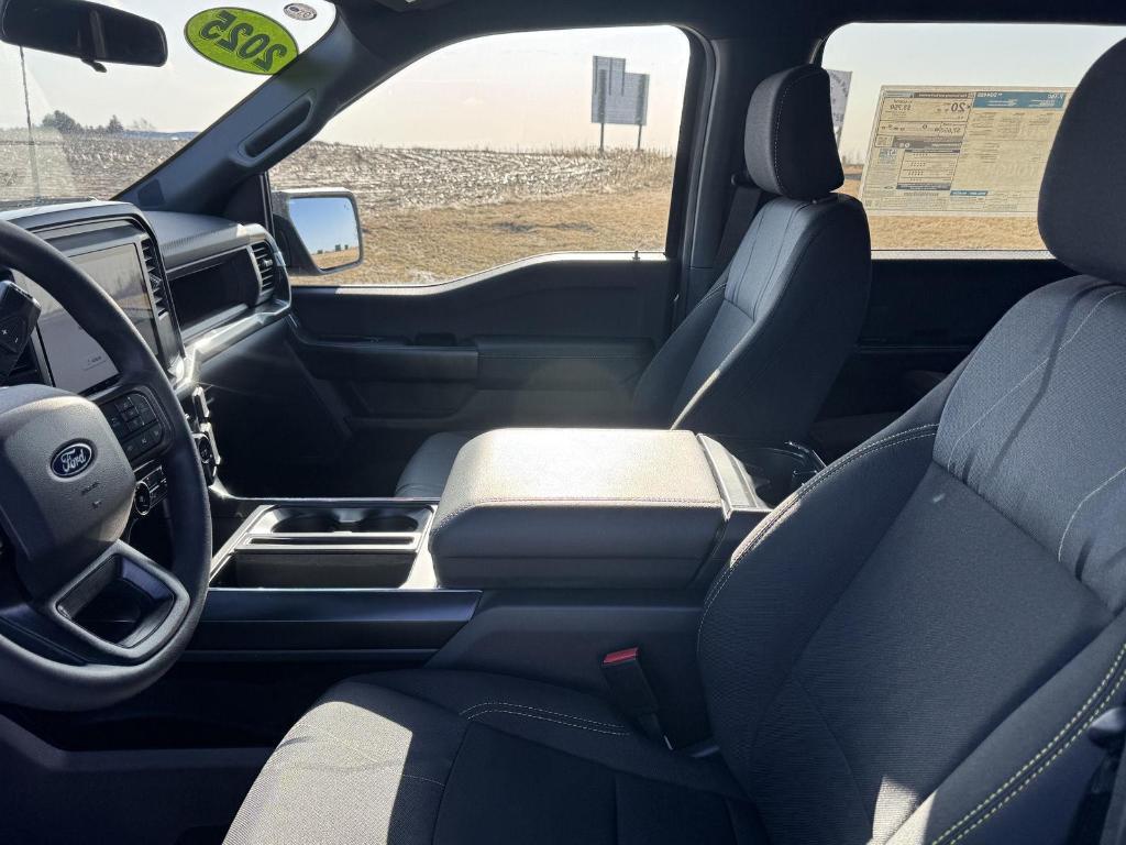 new 2025 Ford F-150 car, priced at $48,047