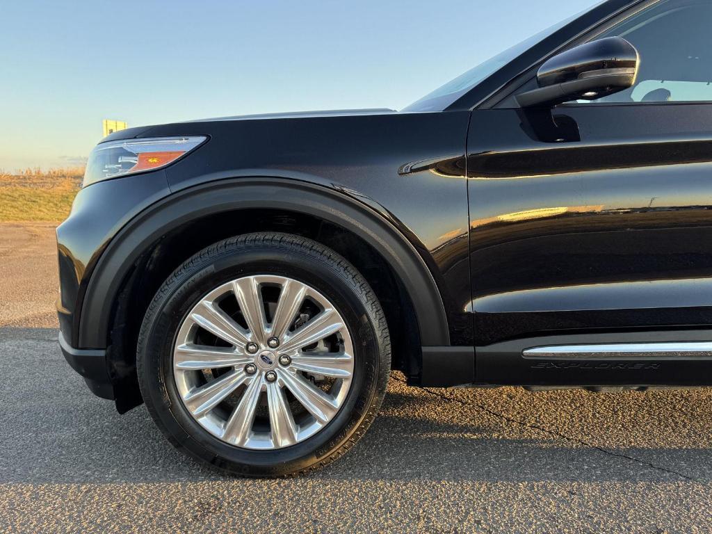 used 2022 Ford Explorer car, priced at $35,999