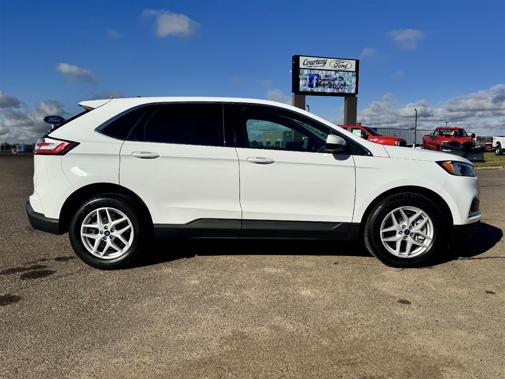 used 2022 Ford Edge car, priced at $31,995