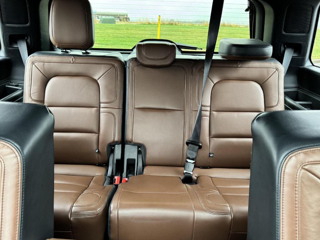 used 2022 Lincoln Navigator car, priced at $59,999