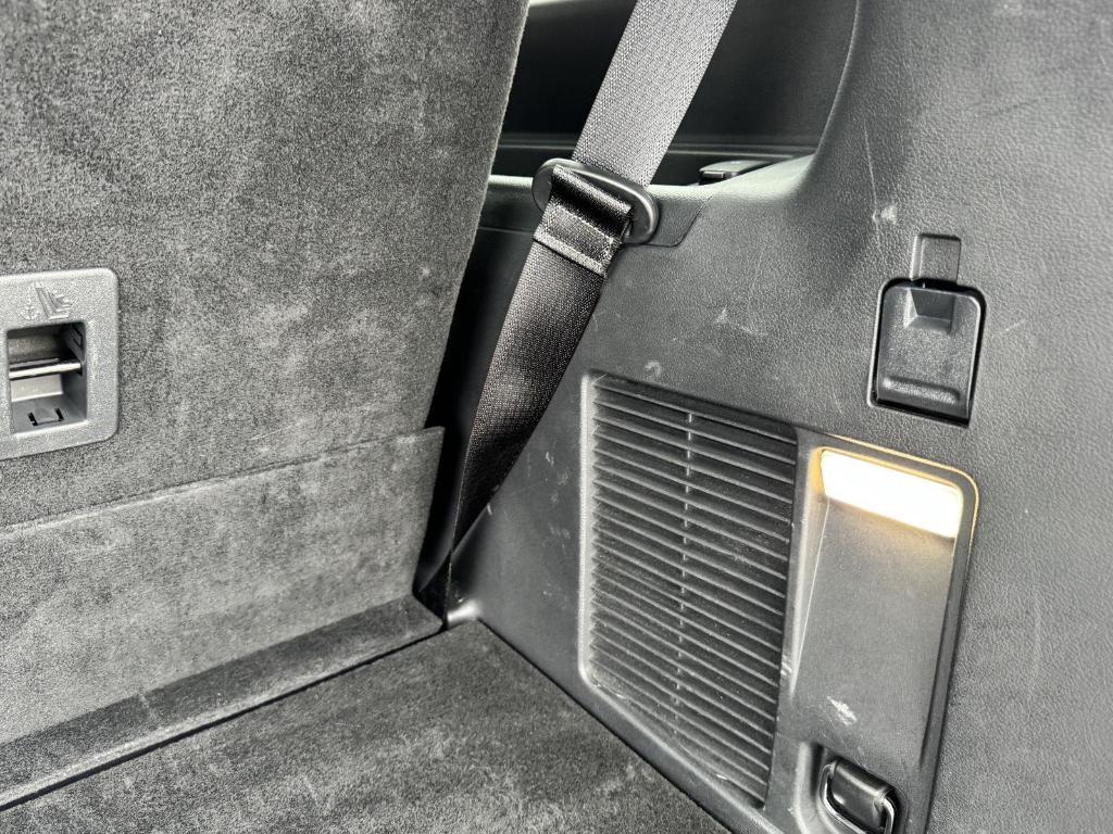 used 2022 Lincoln Navigator car, priced at $59,999
