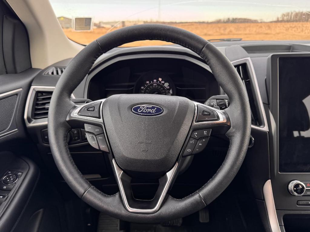 used 2024 Ford Edge car, priced at $31,698