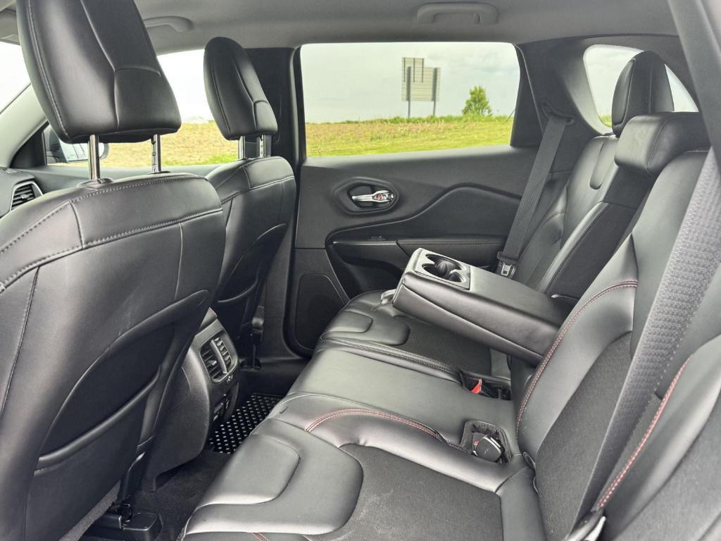 used 2020 Jeep Cherokee car, priced at $23,999