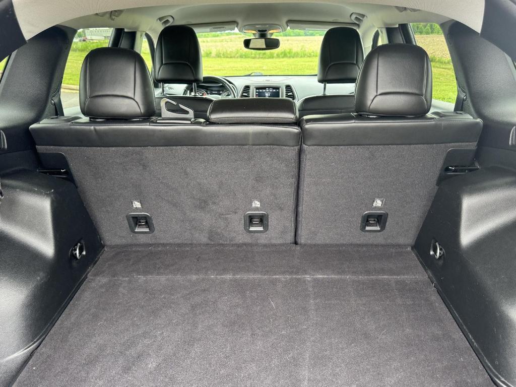 used 2020 Jeep Cherokee car, priced at $23,999