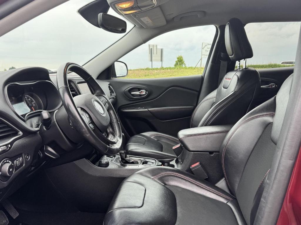 used 2020 Jeep Cherokee car, priced at $23,999