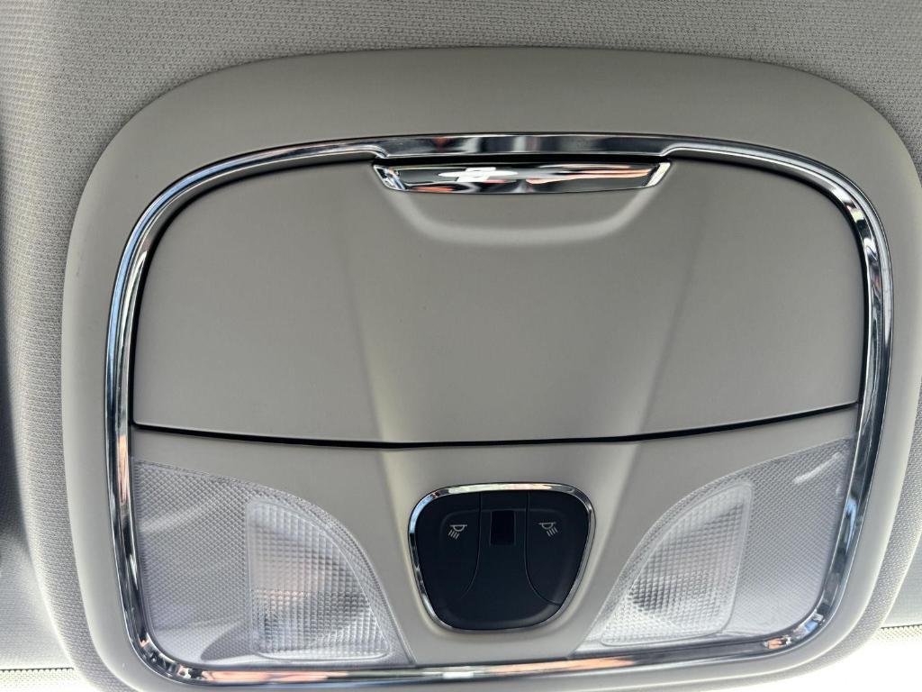 used 2020 Jeep Cherokee car, priced at $23,999