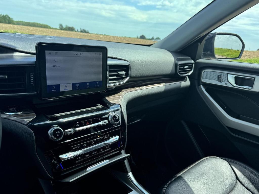 used 2024 Ford Explorer car, priced at $43,999