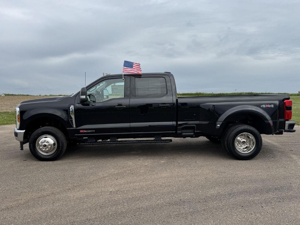 new 2025 Ford F-350 car, priced at $78,315