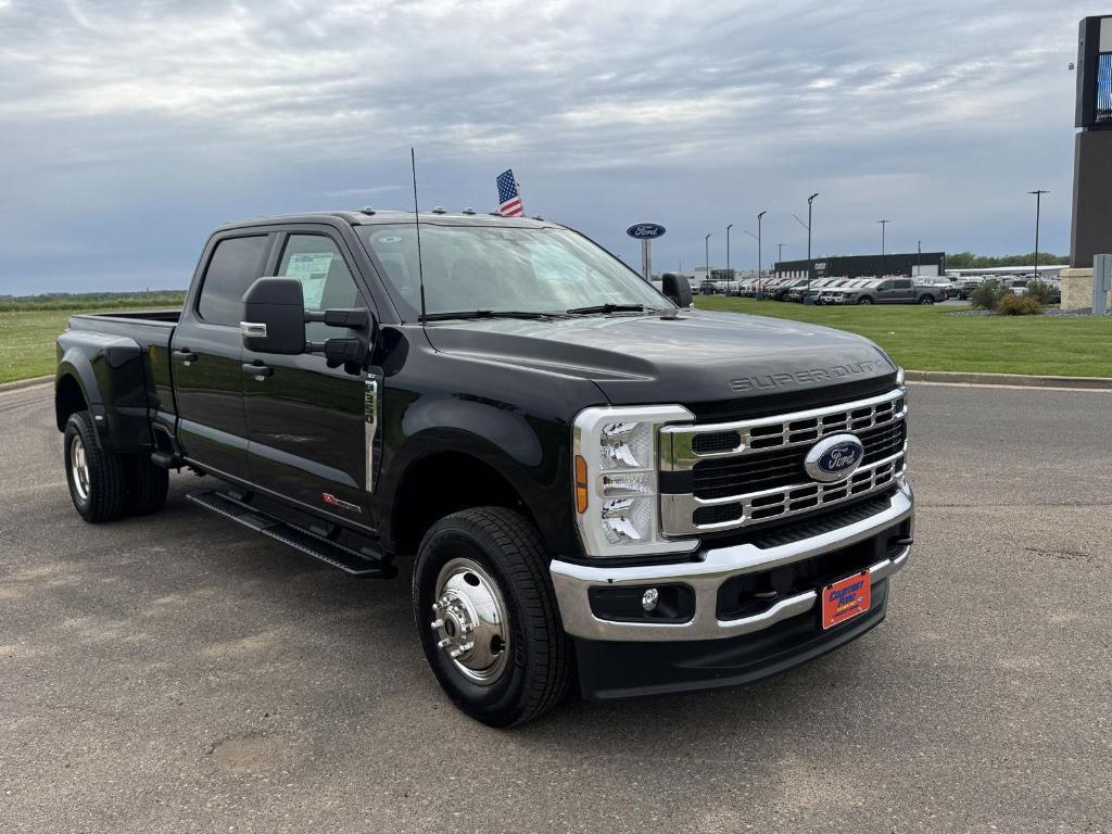 new 2025 Ford F-350 car, priced at $78,315