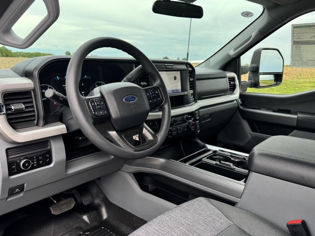 new 2025 Ford F-350 car, priced at $78,315