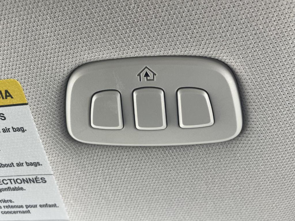 used 2025 Ford Explorer car