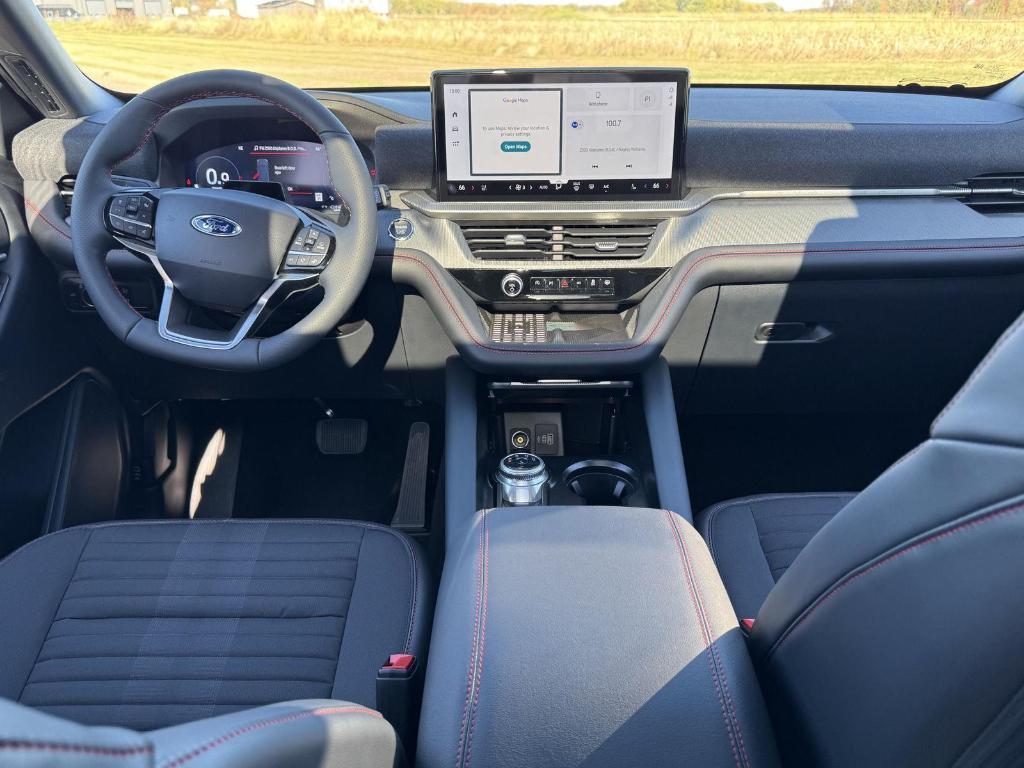 new 2025 Ford Explorer car, priced at $48,914
