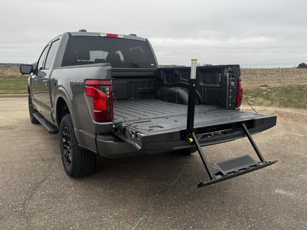 new 2024 Ford F-150 car, priced at $53,641