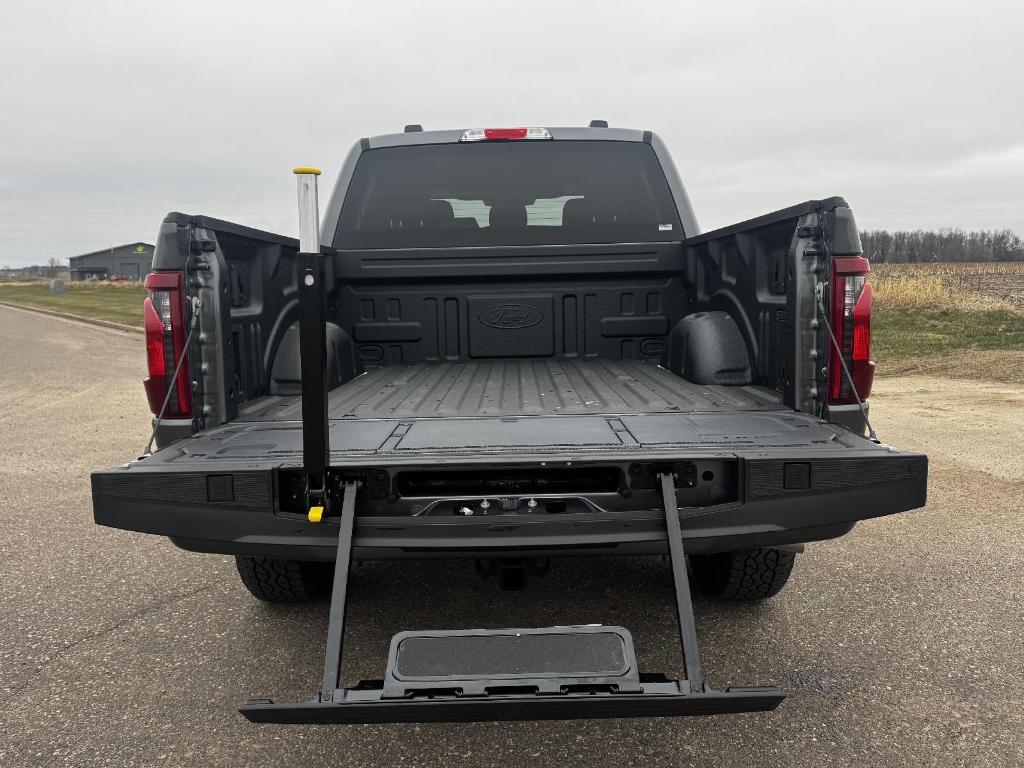 new 2024 Ford F-150 car, priced at $53,641