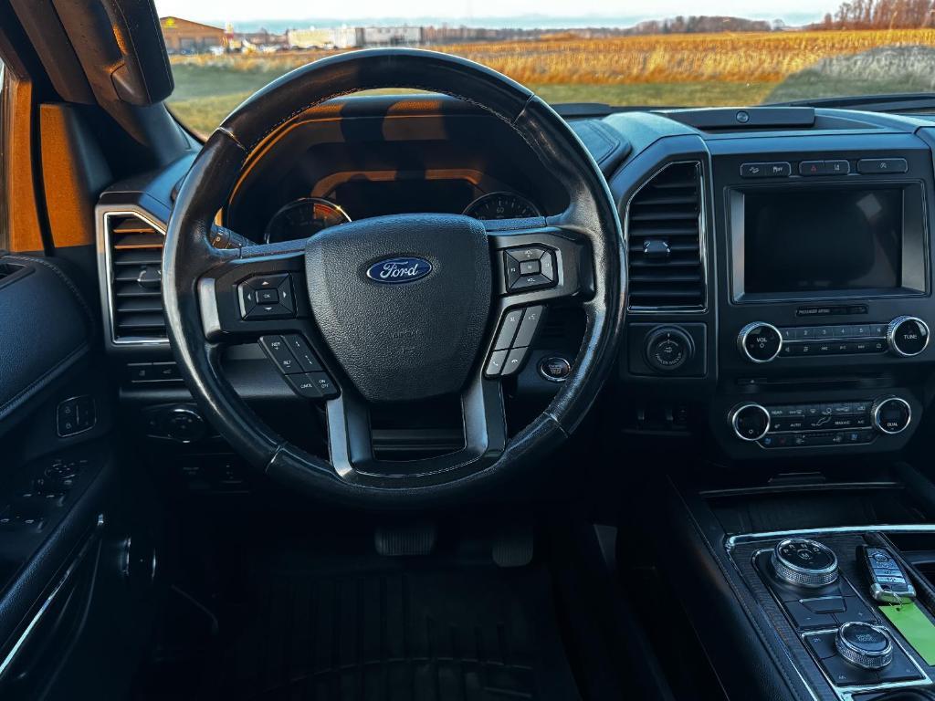 used 2018 Ford Expedition car, priced at $31,999