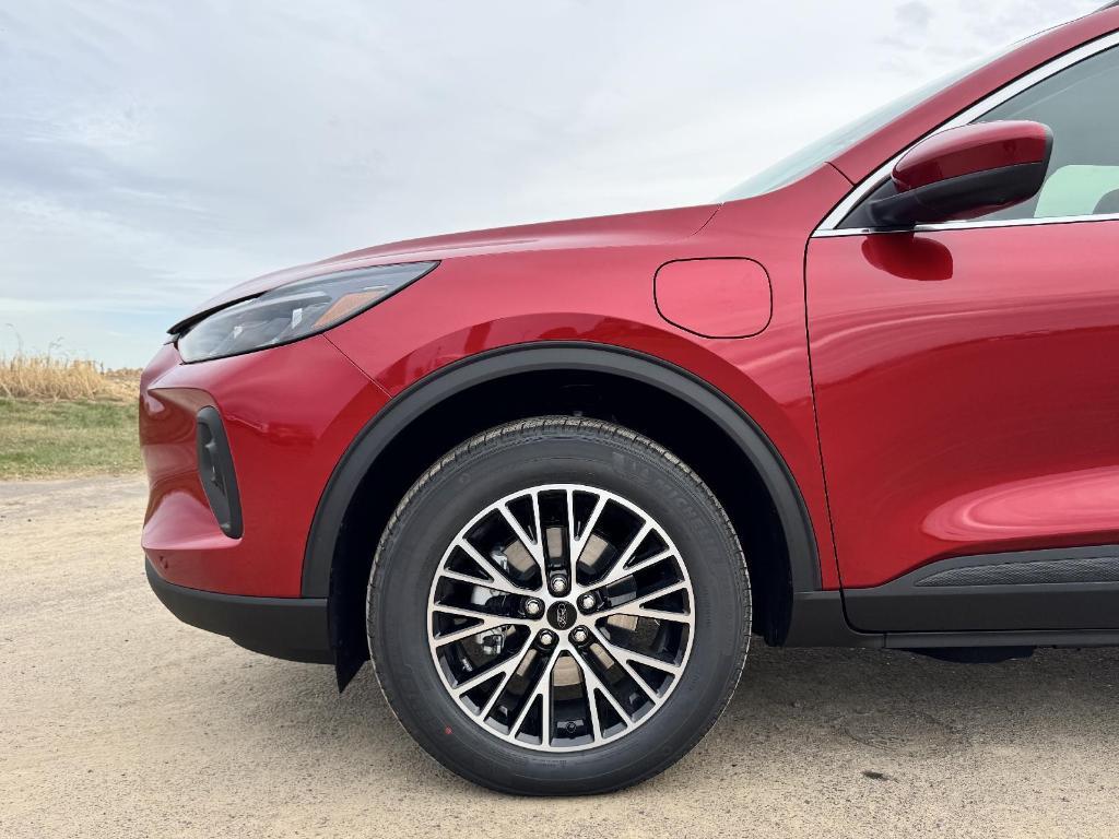 new 2025 Ford Escape car, priced at $44,415