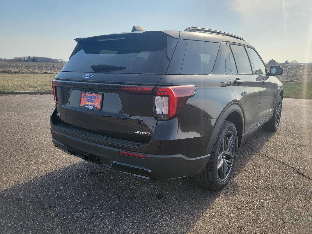 new 2025 Ford Explorer car, priced at $47,958
