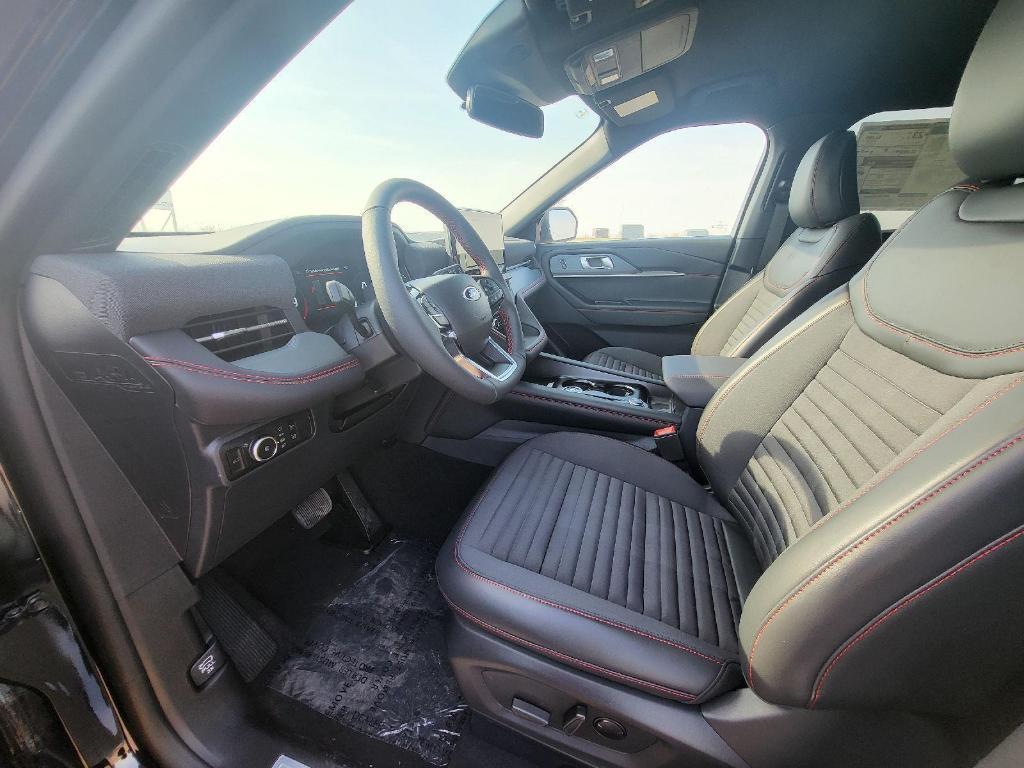 new 2025 Ford Explorer car, priced at $47,958