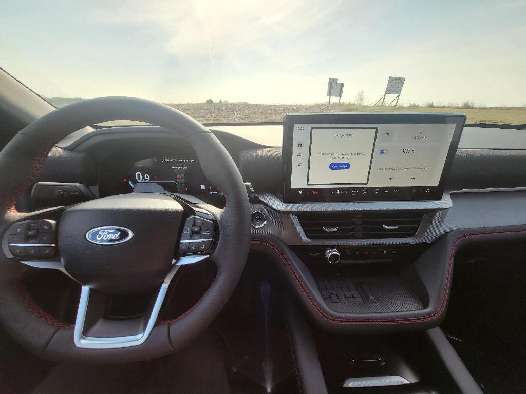 new 2025 Ford Explorer car, priced at $47,958