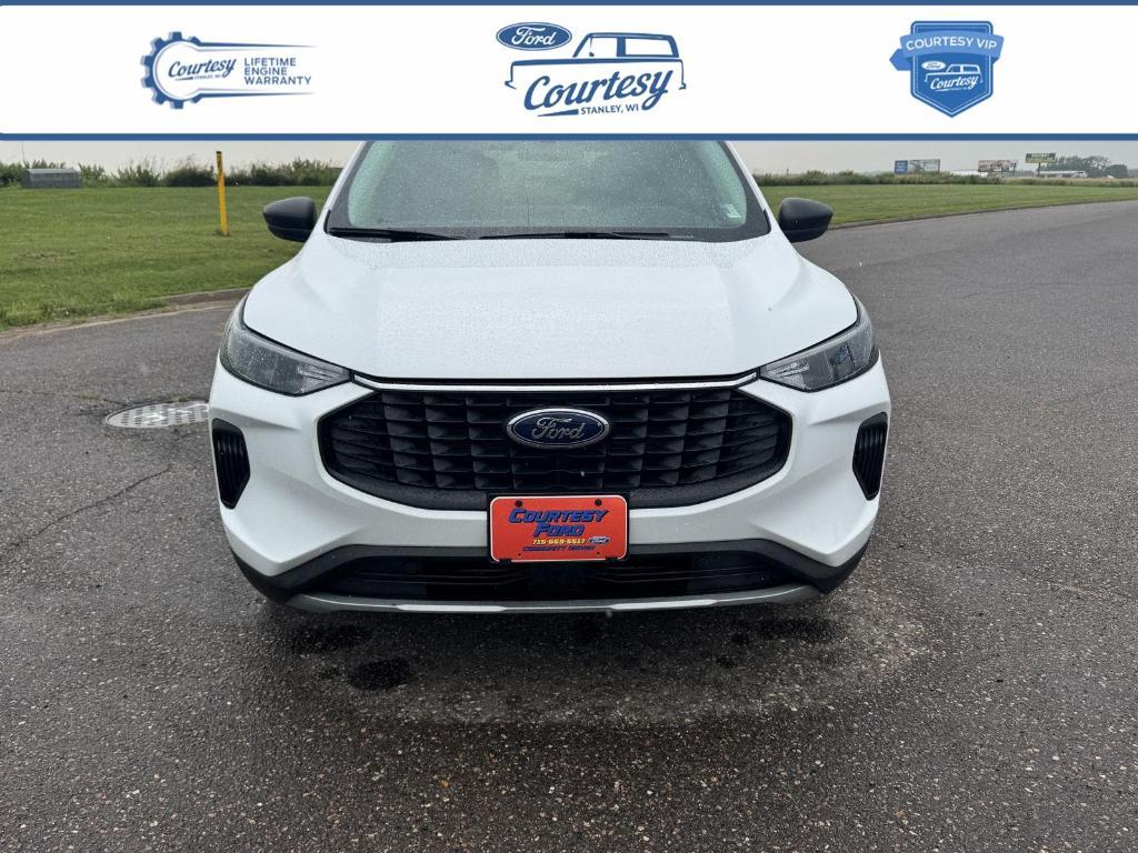 used 2024 Ford Escape car, priced at $31,999