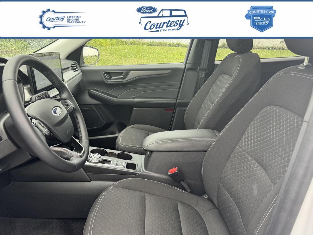 used 2024 Ford Escape car, priced at $31,999