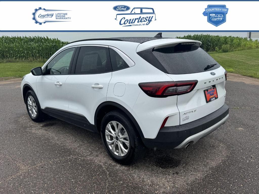 used 2024 Ford Escape car, priced at $31,999