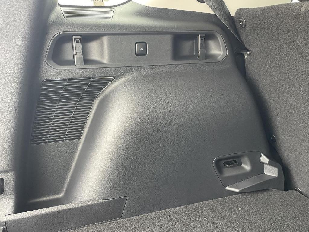 new 2025 Ford Bronco Sport car, priced at $38,980