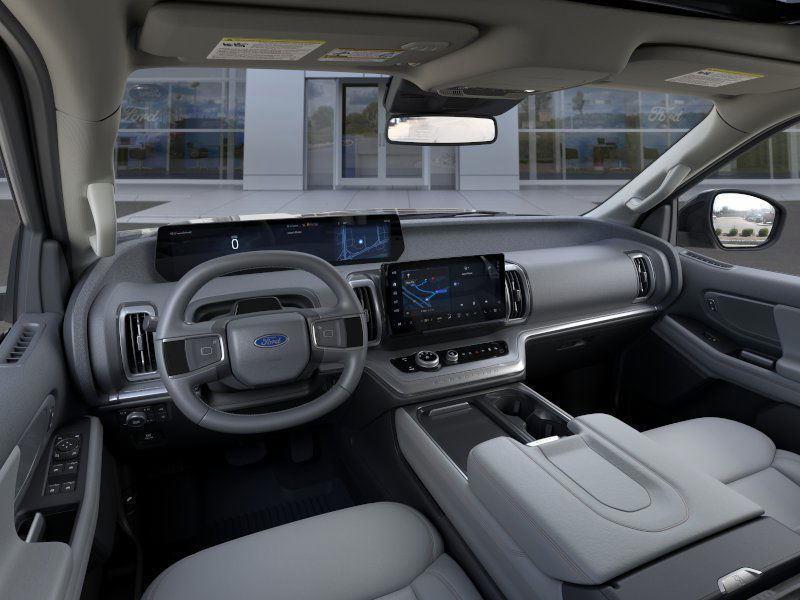 new 2025 Ford Expedition car, priced at $72,496