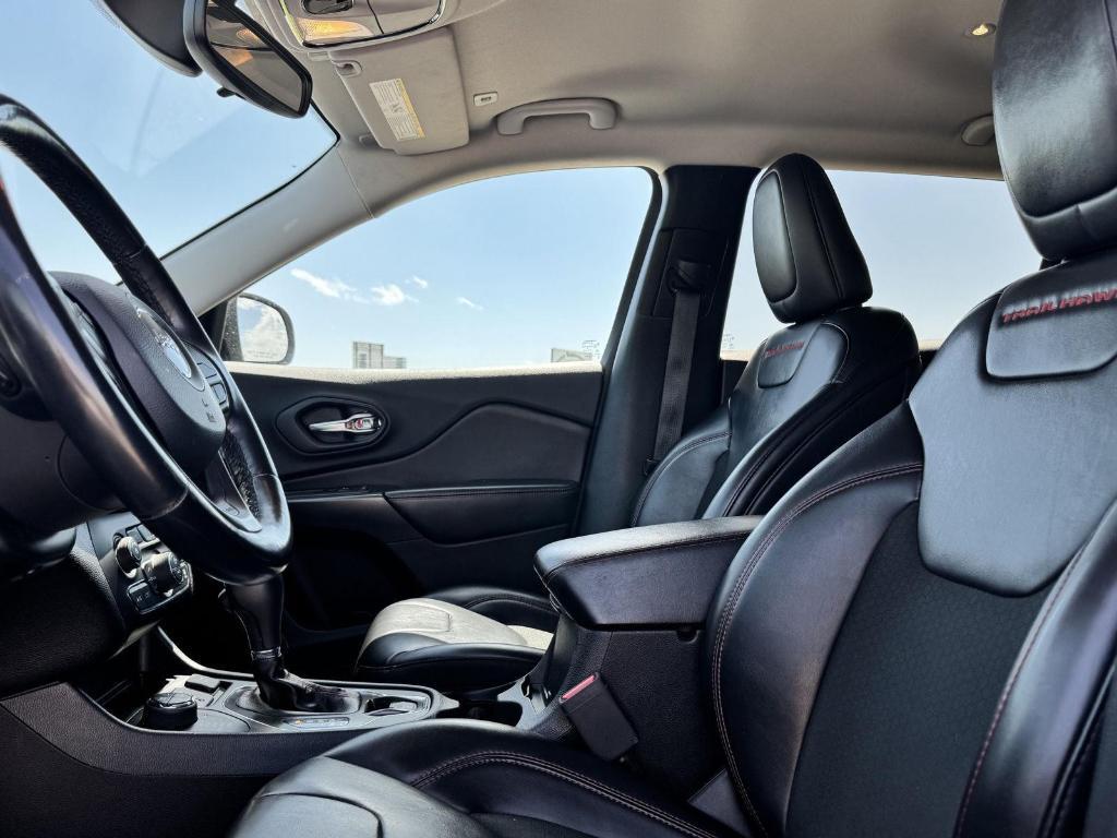 used 2019 Jeep Cherokee car, priced at $23,999