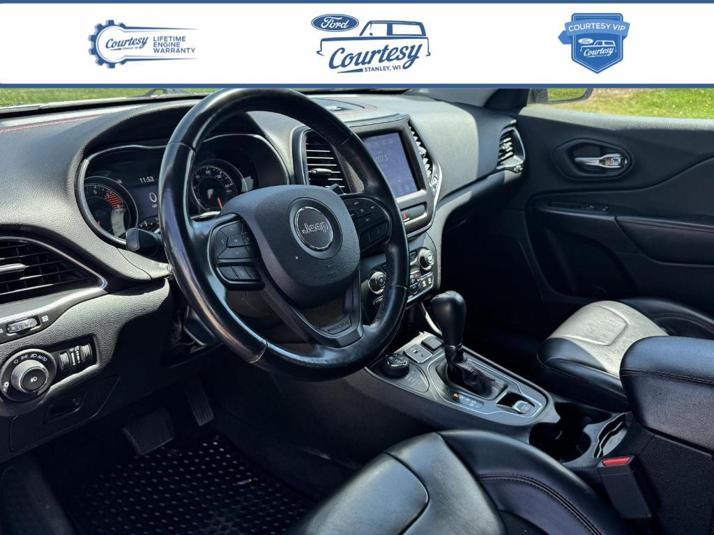 used 2019 Jeep Cherokee car, priced at $23,728