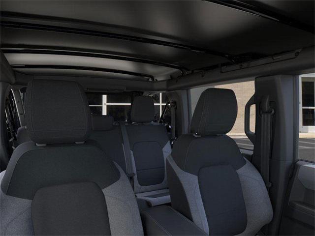 new 2025 Ford Bronco car, priced at $38,122