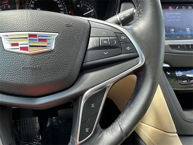 used 2017 Cadillac XT5 car, priced at $19,291