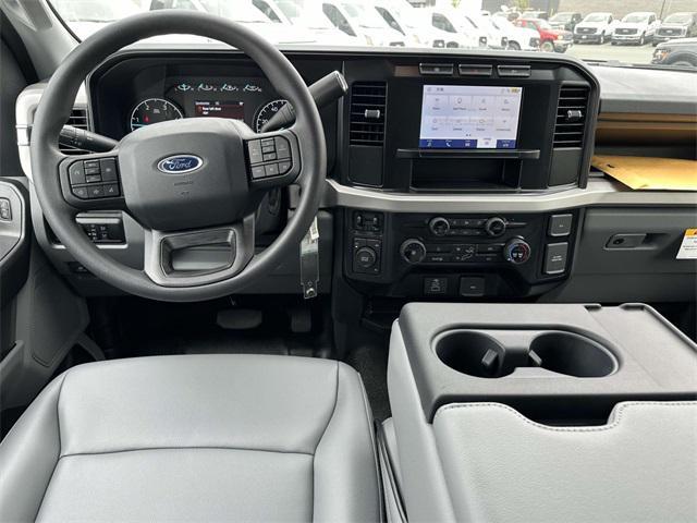 new 2024 Ford F-350 car, priced at $65,189