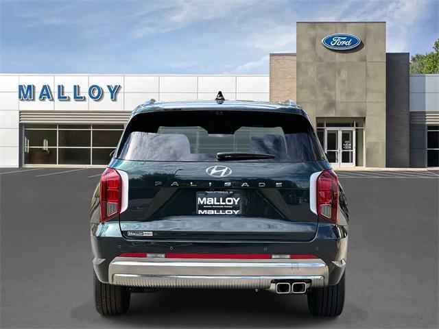 used 2025 Hyundai Palisade car, priced at $45,879