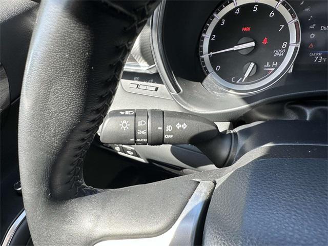 used 2022 Toyota Highlander car, priced at $40,587