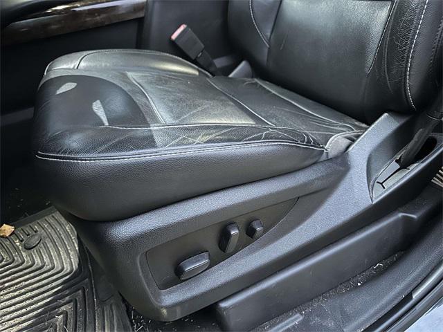 used 2020 Chevrolet Suburban car, priced at $29,998