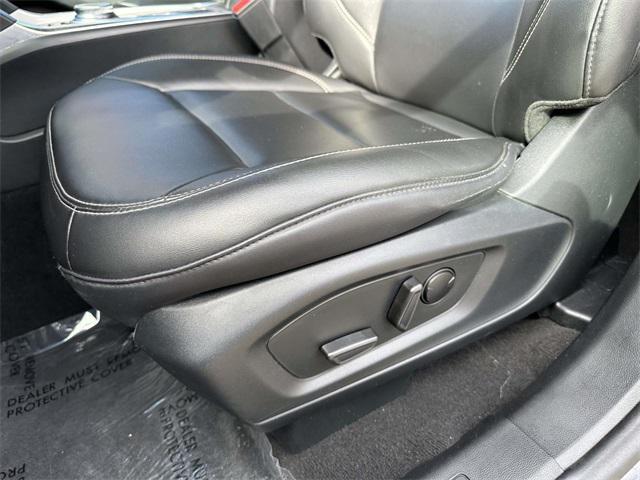 used 2024 Ford Explorer car, priced at $27,499