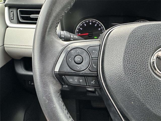 used 2020 Toyota RAV4 car, priced at $25,998