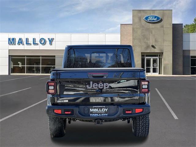 used 2021 Jeep Gladiator car, priced at $31,902