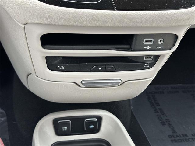 used 2017 Chrysler Pacifica car, priced at $13,499