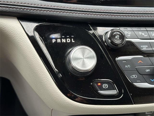 used 2017 Chrysler Pacifica car, priced at $13,499