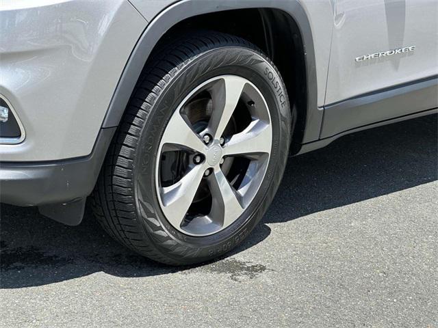 used 2019 Jeep Cherokee car, priced at $16,495