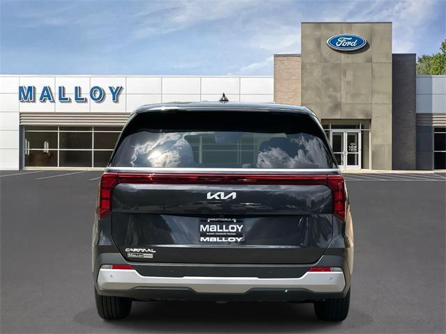 used 2025 Kia Carnival car, priced at $35,495