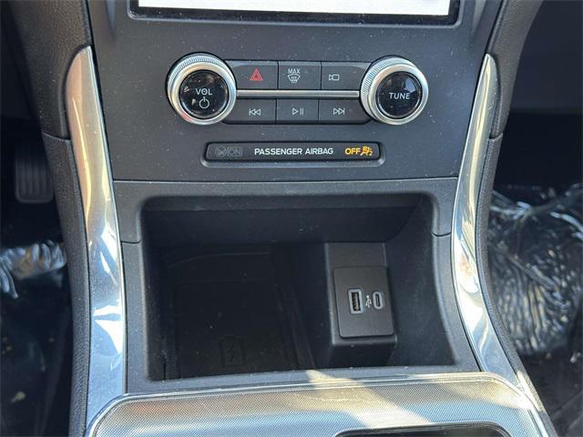 used 2024 Ford Edge car, priced at $28,993