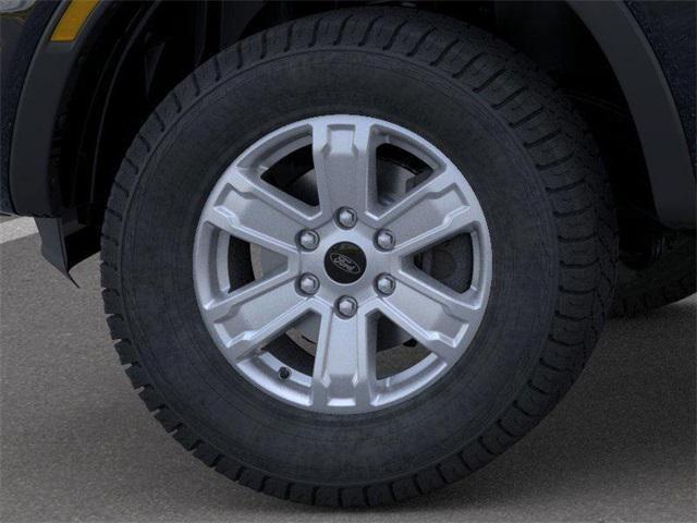 new 2025 Ford Ranger car, priced at $39,815