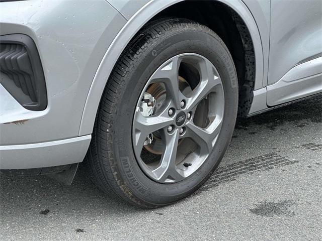 used 2024 Ford Escape car, priced at $26,495