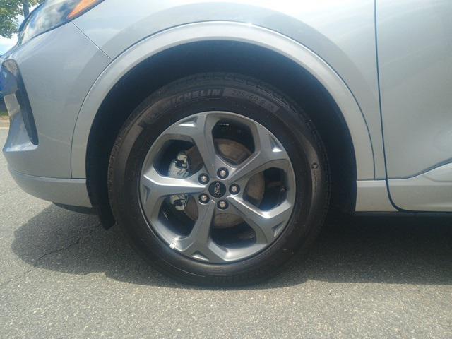 used 2024 Ford Escape car, priced at $29,251