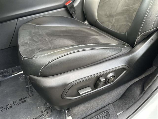 used 2023 Jeep Grand Cherokee car, priced at $26,991