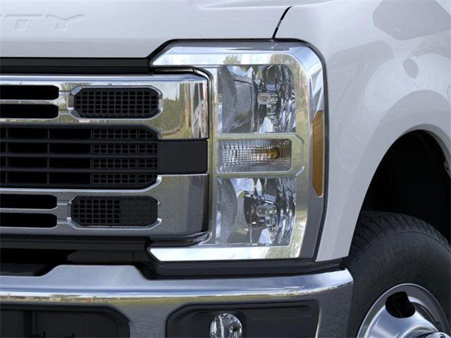 new 2025 Ford F-350 car, priced at $70,885