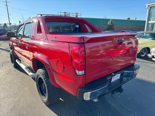 used 2006 Chevrolet Avalanche car, priced at $19,995